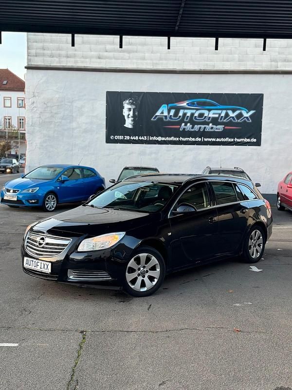Schwarz Gebraucht 2009 Opel Insignia Kombi | 4.190 € (Fairer Preis) - Bild 1/4