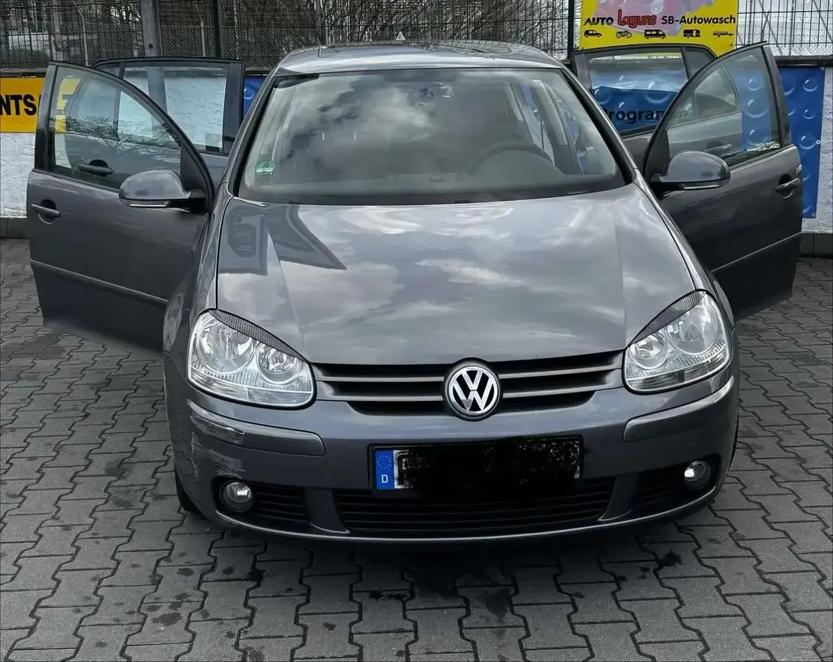 Gebraucht VW Golf V 102 PS (75 kW) 2007 Grau Kleinwagen