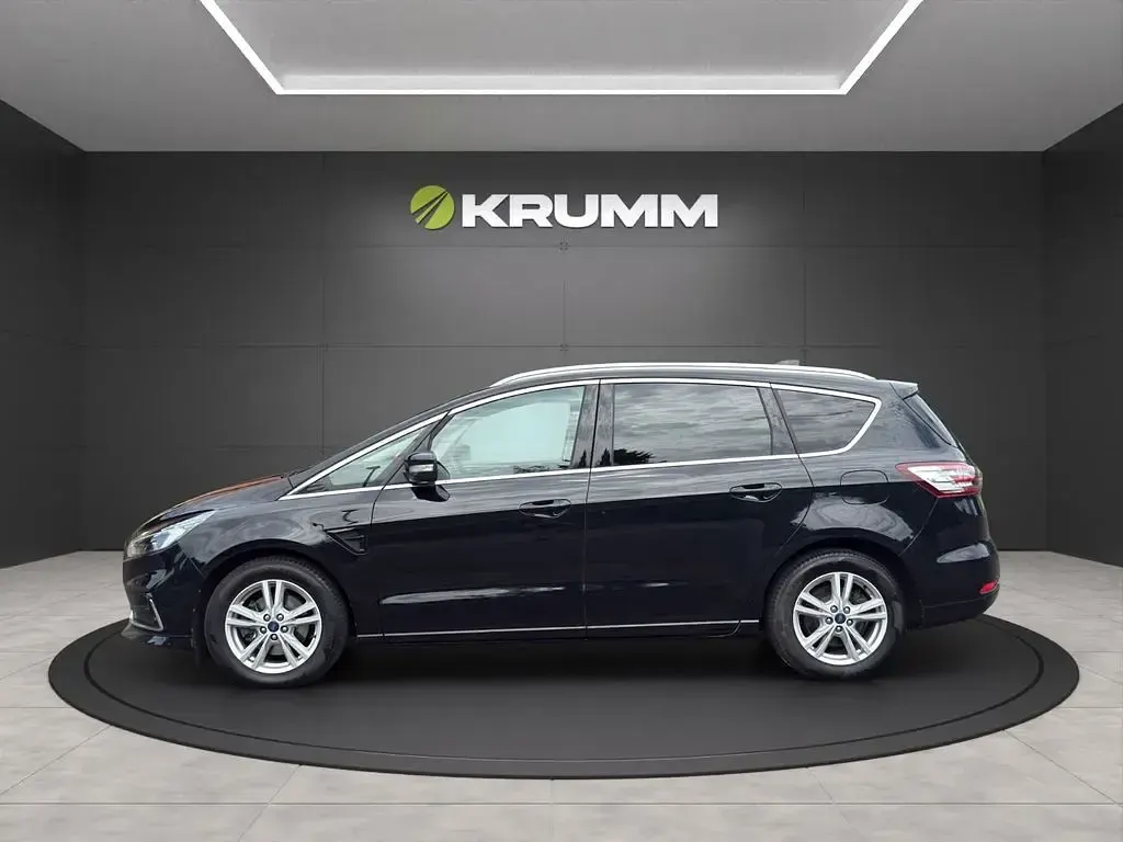 Gebraucht Ford S-MAX Titanium 150 PS (110 kW) 2021 Schwarz Van / Kleinbus
