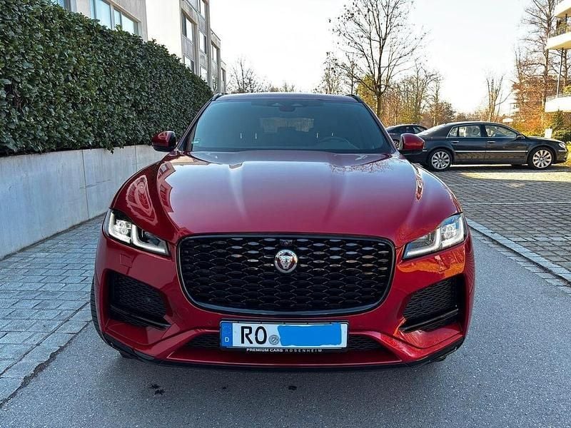 Rot Gebraucht 2021 Jaguar F-Pace S SUV | 34.900 € (Fairer Preis) - Bild 1/4