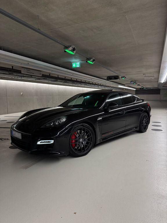 Gebraucht Porsche Panamera GTS 430 PS (316 kW) 2012 Schwarz Limousine