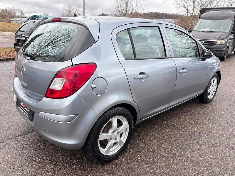 Second-hand Opel Corsa Edition 80 CP (58 kW) 2009 Gri Hatchback