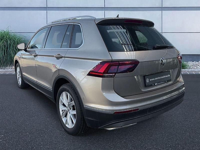 Gebraucht VW Tiguan Highline 220 PS (161 kW) 2017 Beige SUV