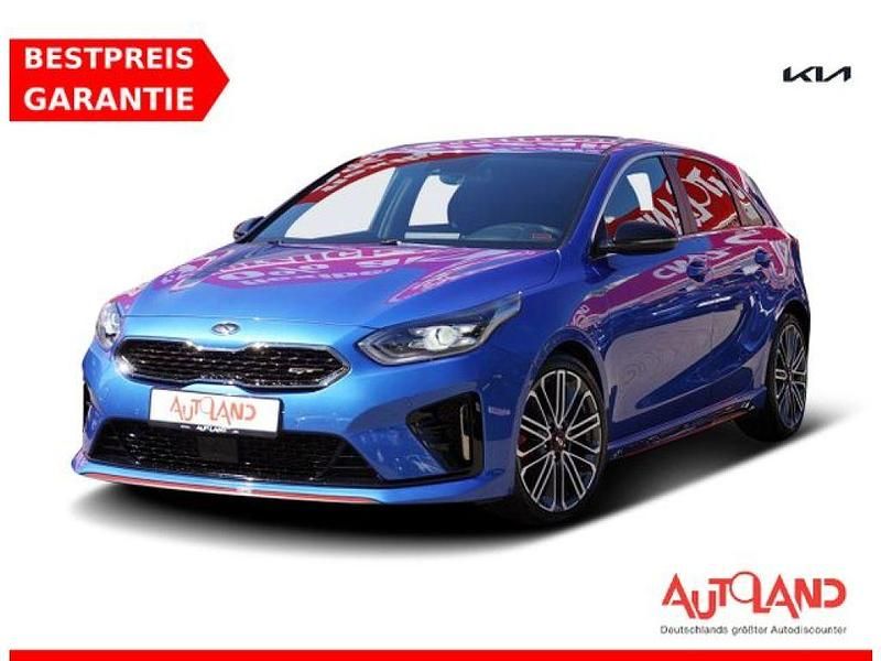 Blueflamemet (metallic) Gebraucht 2021 Kia Ceed Limousine | 24.990 € (Fairer Preis) - Bild 1/4