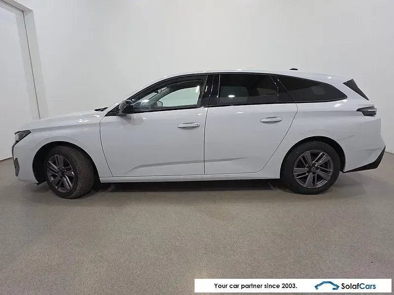 Gebraucht Peugeot 308 Allure 131 PS (96 kW) 2024 Weiß Limousine