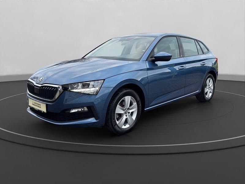 Gebraucht Skoda Scala Cool Plus 116 PS (85 kW) 2020 Blau Kleinwagen