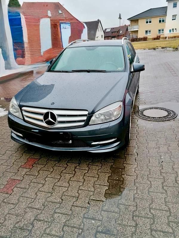 Gebraucht Mercedes C220 170 PS (125 kW) 2010 Grau Kombi