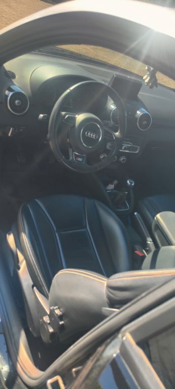Schwarz Gebraucht 2014 Audi A1 S-Line Kleinwagen | 11.200 € (Etwas zu teuer) - Bild 1/4