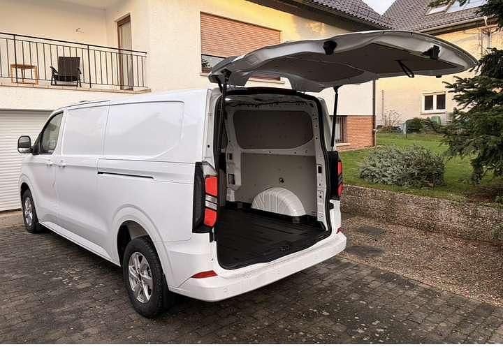 Neu Ford Transit Custom Limited 170 PS (125 kW) 2025 Weiß Van