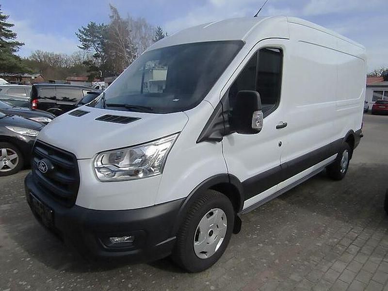 Gebraucht Ford Transit Trend 131 PS (96 kW) 2025 Weiß Limousine