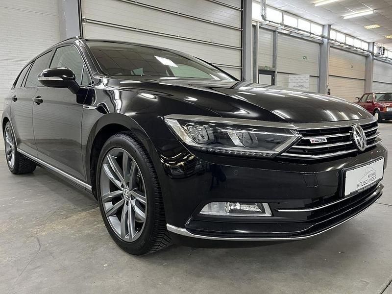 Gebraucht VW Passat 239 PS (175 kW) 2015 Deep black perleffekt Kombi