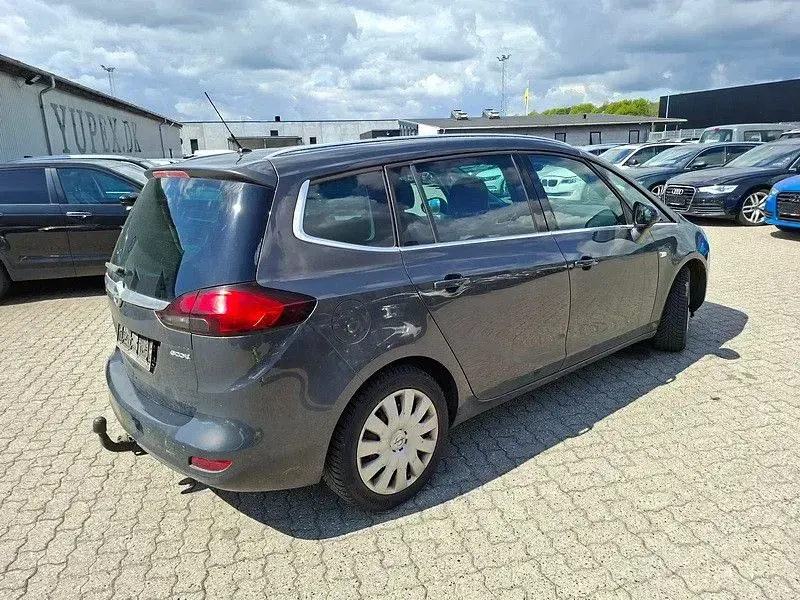 Gebraucht Opel Zafira Tourer Edition 140 PS (102 kW) 2015 Grau Van / Kleinbus