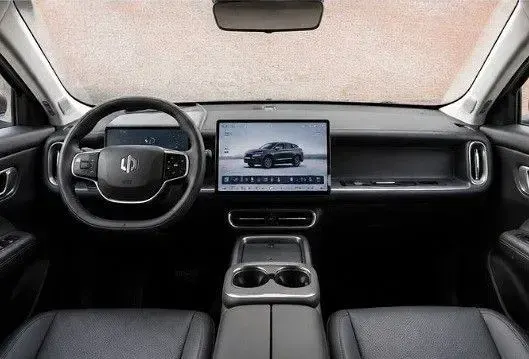 Ny Leapmotor B10 160 kW (218 HK) 2026 Hvid SUV