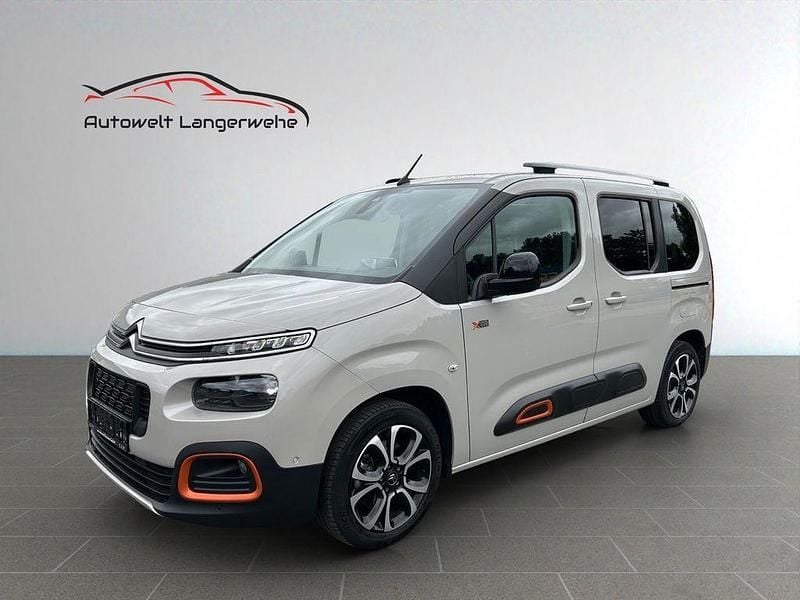 Gebraucht 2019 Citroën Berlingo Shine Van / Kleinbus | 20.899 € (Fairer Preis) - Bild 1/4