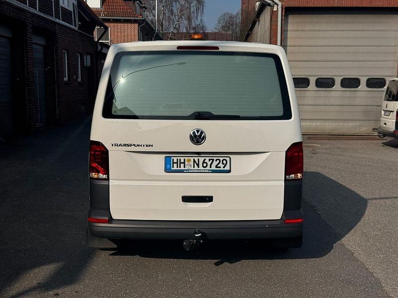 Gebraucht VW Transporter 110 PS (80 kW) 2023 Weiß Van