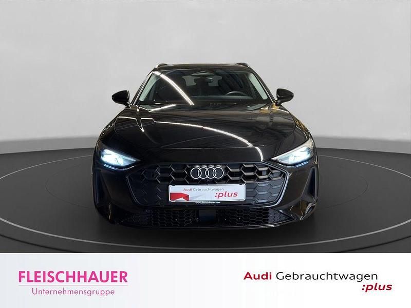 Second-hand Audi A5 Business 204 CP (150 kW) 2025 Negru Break