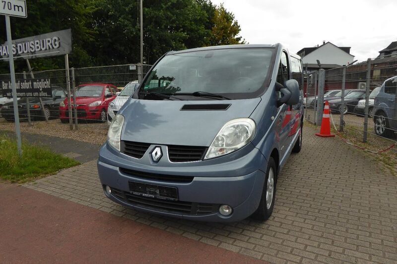 Blau Gebraucht 2008 Renault Trafic Privilege Van | 9.490 € (Fairer Preis) - Bild 1/4