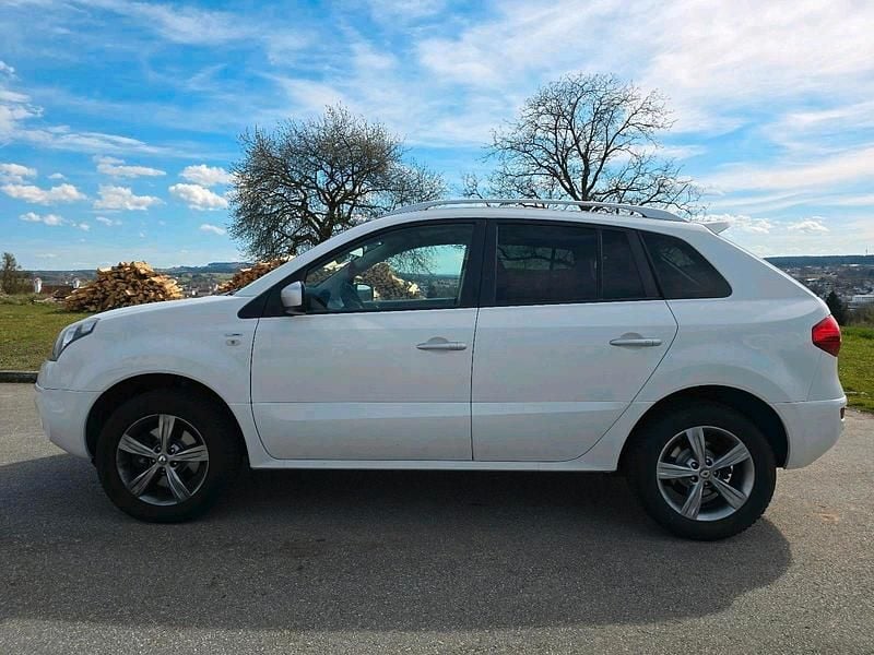Gebraucht Renault Koleos Bose Edition 150 PS (110 kW) 2011 Weiß SUV
