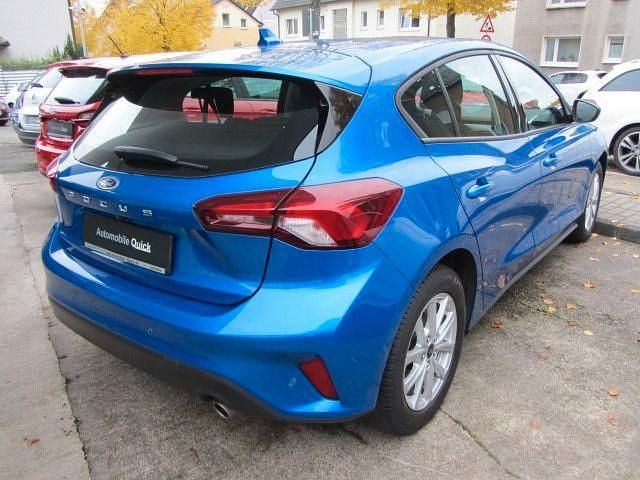Gebraucht Ford Focus 155 PS (114 kW) 2022 Dynamic  blau Limousine