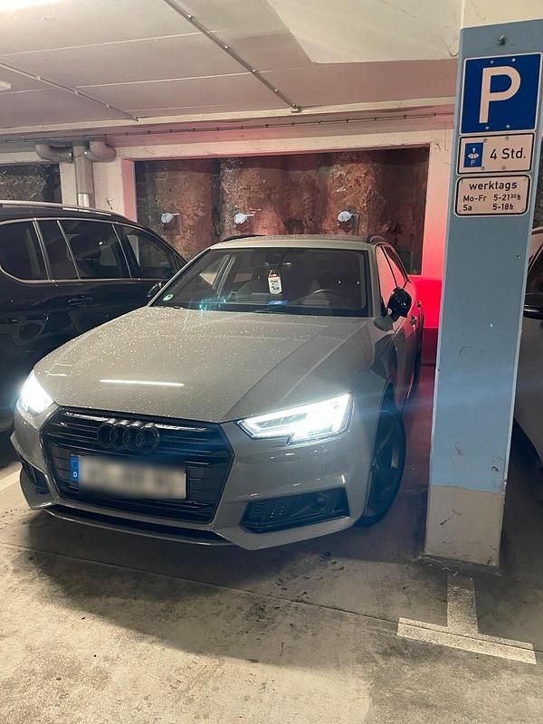 Gebraucht Audi A4 S-Line 190 PS (139 kW) 2018 Andere farben Kombi