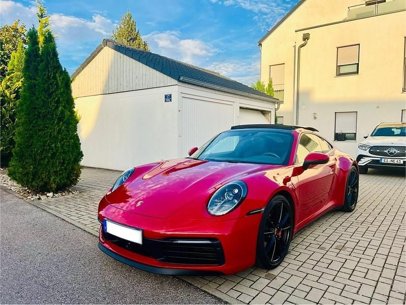Rot Gebraucht 2019 Porsche 911 Coupé | 115.000 € (Superpreis) - Bild 1/4