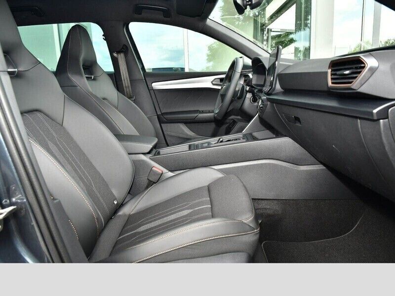 Gebraucht Cupra Leon Basis 150 PS (110 kW) 2023 Andere farbe Kombi