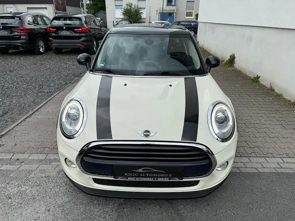 Gebraucht Mini Cooper 136 PS (100 kW) 2016 Weiß Kleinwagen