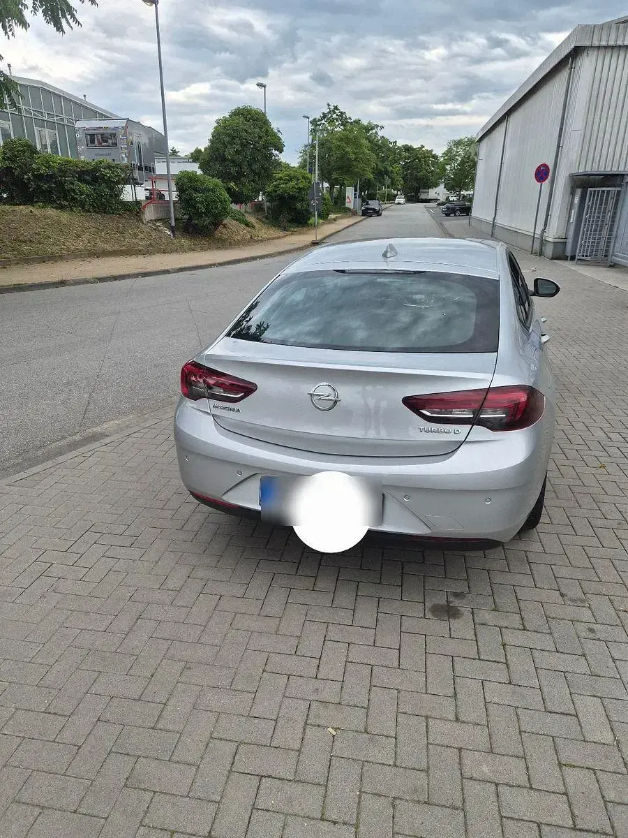 Gebraucht Opel Insignia 136 PS (100 kW) 2017 Silber Limousine