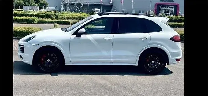 Gebraucht Porsche Cayenne Turbo 500 PS (367 kW) 2012 Weiß SUV