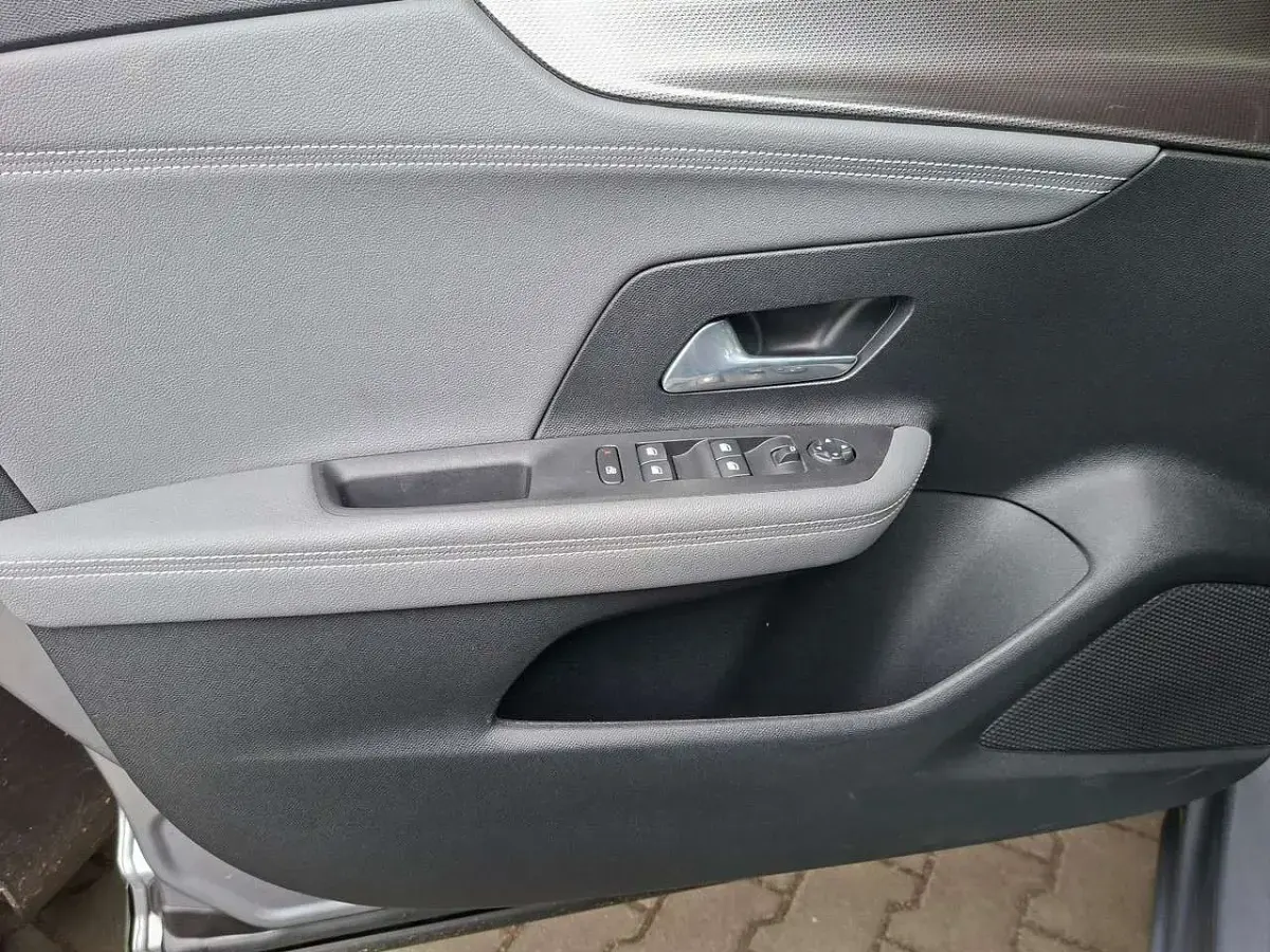Gebraucht Opel Mokka Elegance 131 PS (96 kW) 2022 Grau SUV