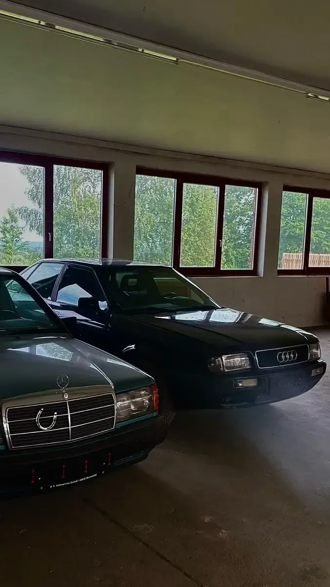 Gebraucht Audi 80 174 PS (127 kW) 1992 Schwarz Limousine