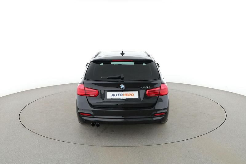 Second-hand BMW 320 Advantage 184 CP (135 kW) 2017 Negru Break