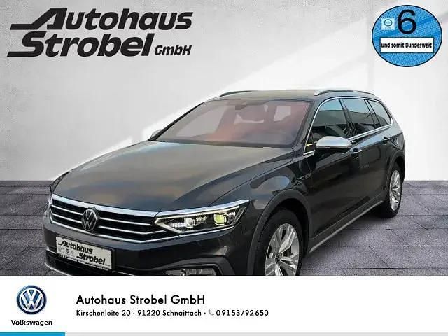 Mangangrau metallic Gebraucht 2022 VW Passat Alltrack S Kombi | 37.690 € (Fairer Preis) - Bild 1/3