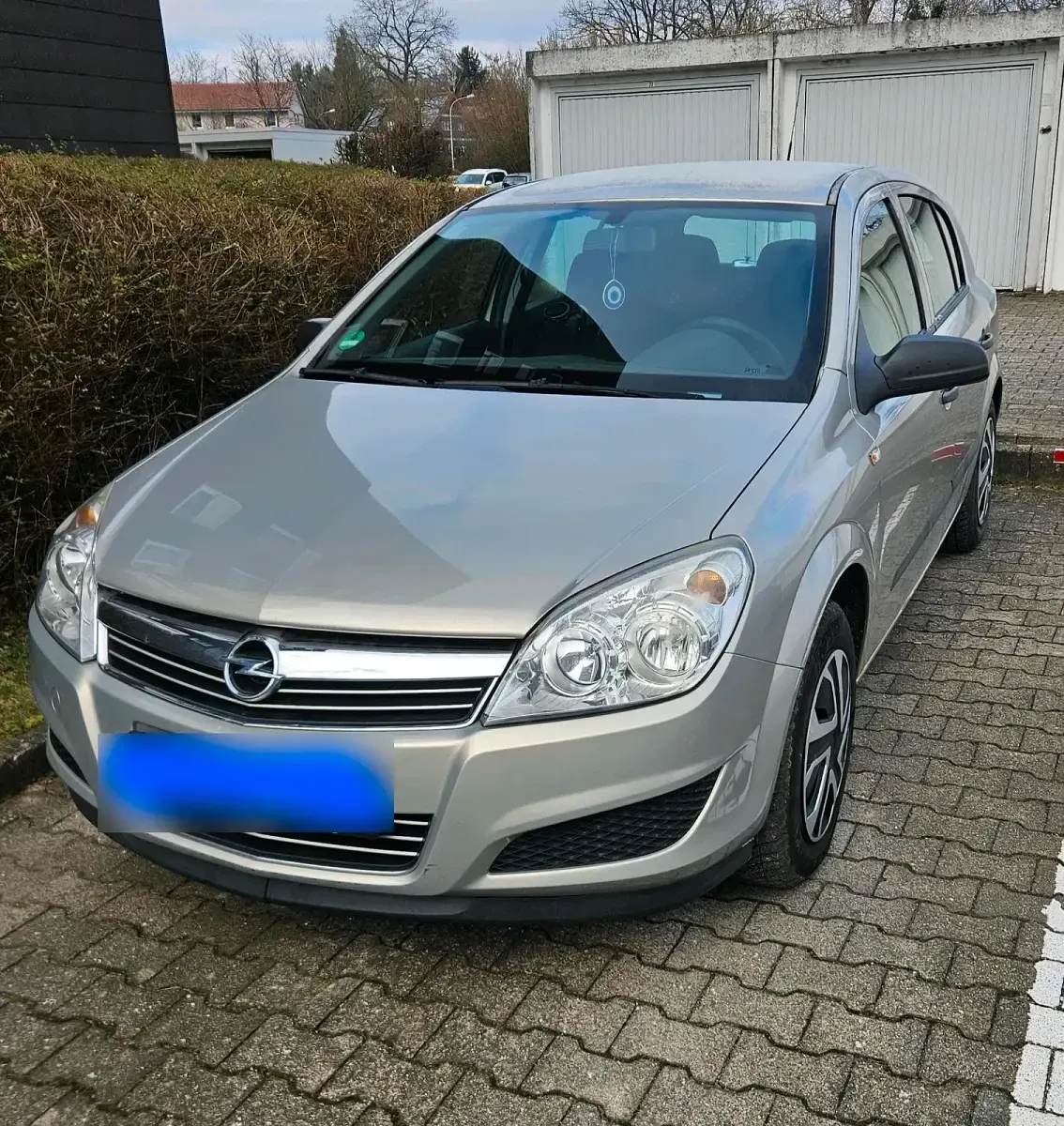 Gebraucht Opel Astra 90 PS (66 kW) 2009 Limousine