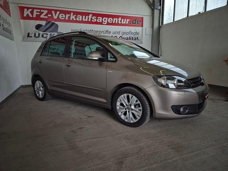 Gebraucht VW Golf Plus Cross Life 105 PS (77 kW) 2013 Braun Van / Kleinbus
