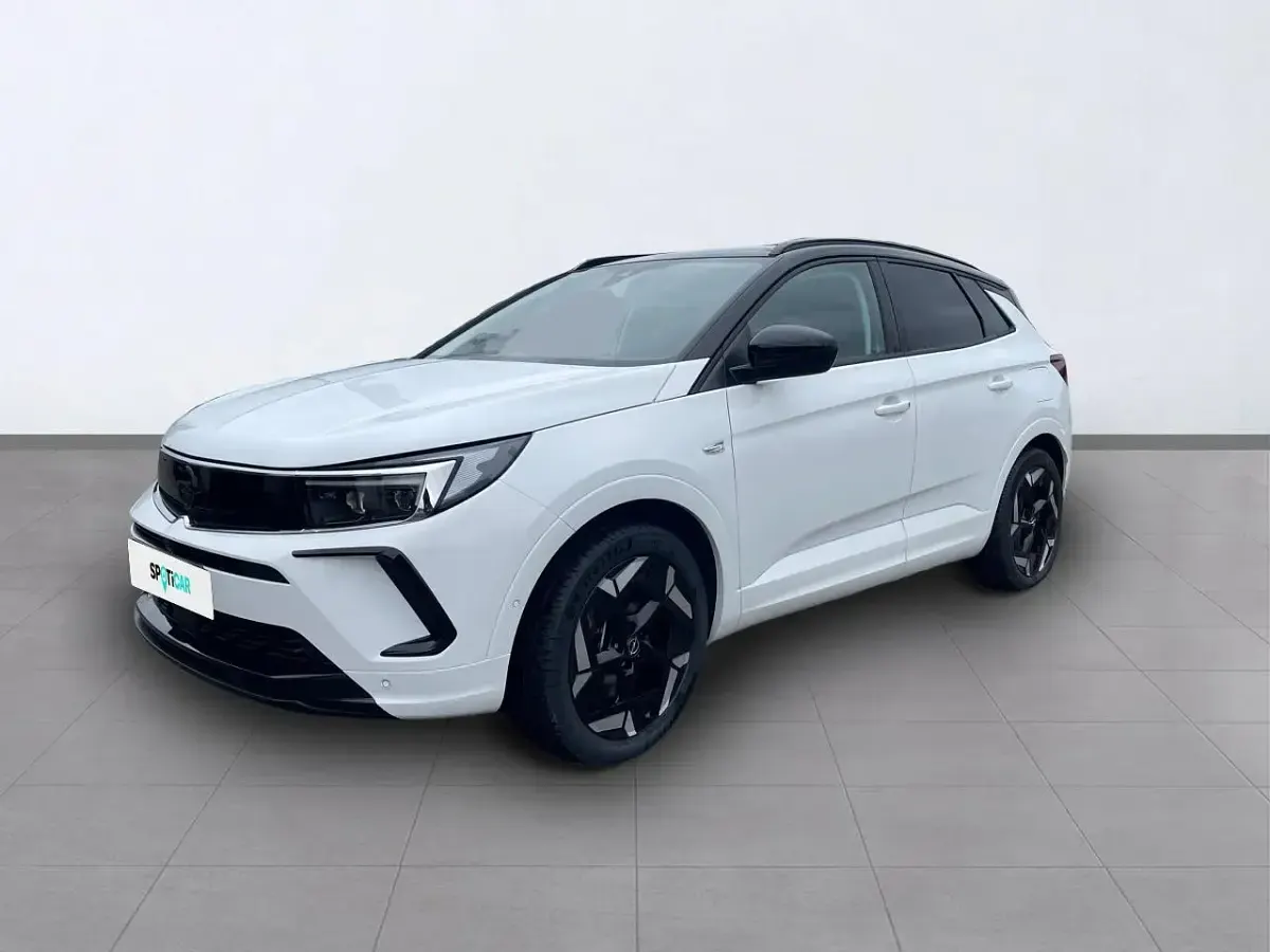 Gebraucht Opel Grandland X GSe 300 PS (220 kW) 2022 Jade weiss/arktis weiss SUV