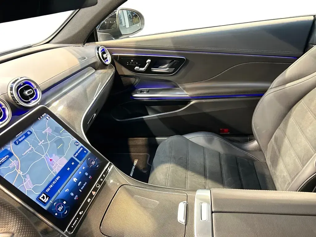 Gebraucht Mercedes CLE300 AMG 258 PS (189 kW) 2025 Hightechsilber metallic Coupé