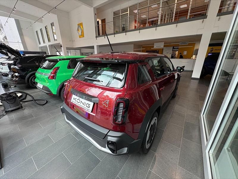 Neu Renault 4 E-Tech Evolution 77 kW (106 PS) 2025 Rot SUV