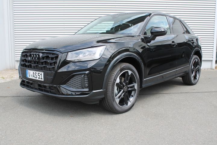 Gebraucht Audi Q2 Advanced 150 PS (110 kW) 2023 Schwarz (mythosschwarz metallic) SUV
