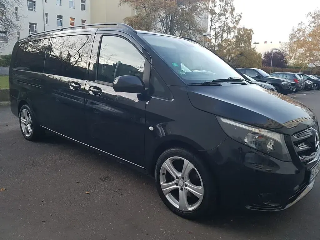 Gebraucht Mercedes Vito 163 PS (119 kW) 2016 Schwarz Van