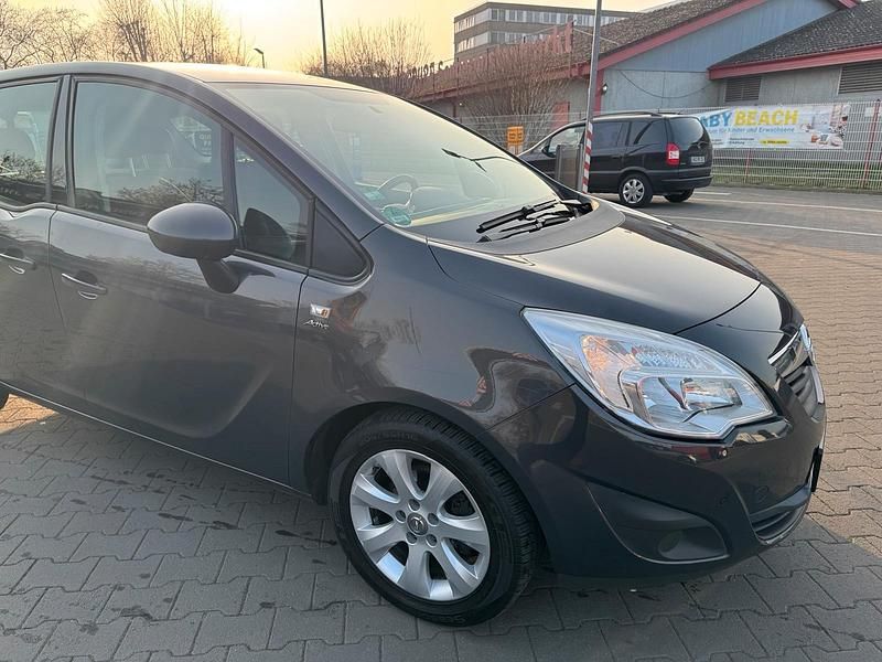 Gebraucht Opel Meriva 120 PS (88 kW) 2013 Grau Van / Kleinbus