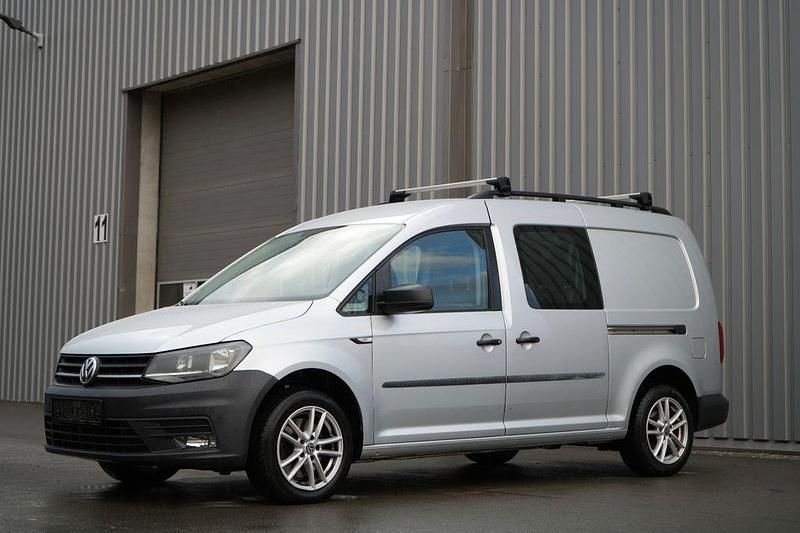 Gebraucht VW Caddy Maxi 150 PS (110 kW) 2020 Silber Van / Kleinbus