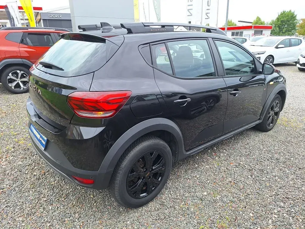 Gebraucht Dacia Sandero Extreme 91 PS (66 kW) 2023 Perlmuttschwarz metallic Kleinwagen
