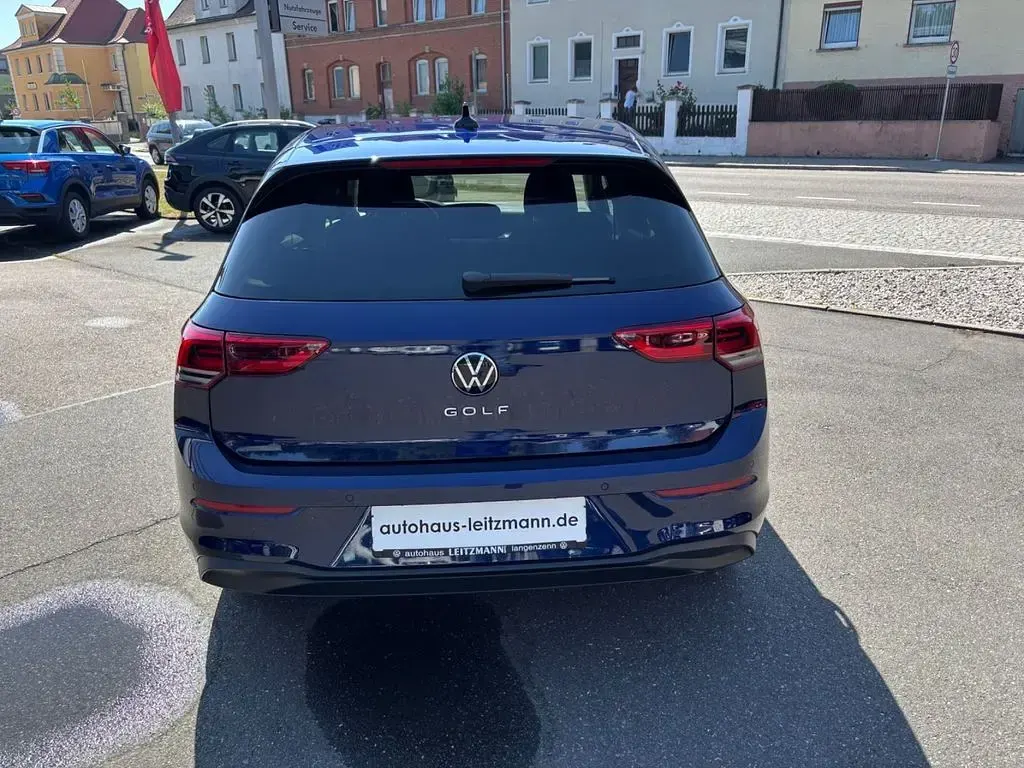 Gebraucht VW Golf VIII Pro 110 PS (80 kW) 2020 Blau Limousine