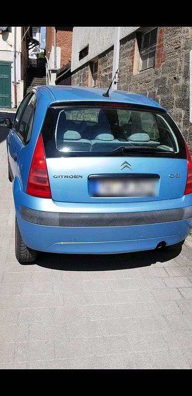Blau Gebraucht 2003 Citroën C3 Kleinwagen | 1.500 € - Bild 1/3