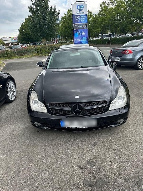 Grau Gebraucht 2006 Mercedes CLS320 Coupé | 5.299 € (Superpreis) - Bild 1/4