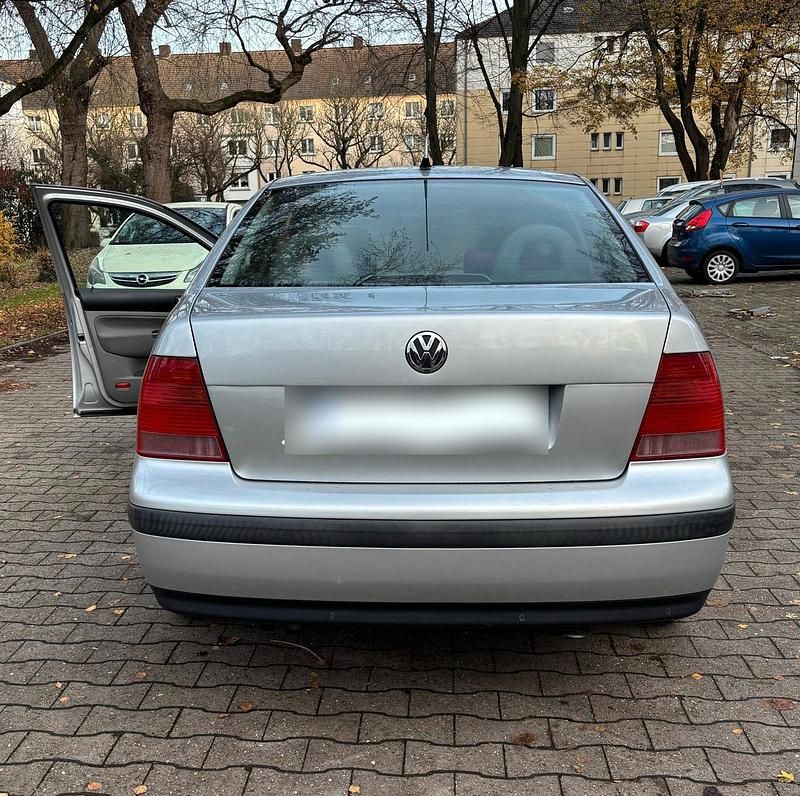 Usata VW Bora 2001 Grigio Berlina