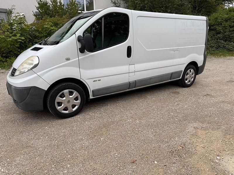 Weiß Gebraucht 2013 Renault Trafic Van | 5.990 € - Bild 1/4
