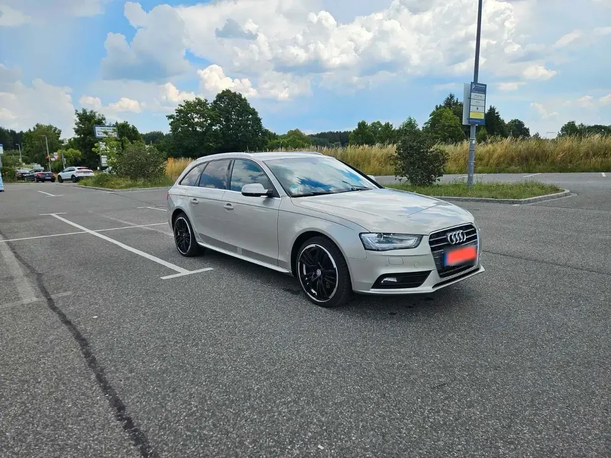 Gebraucht Audi A4 260 PS (191 kW) 2013 Silber Limousine