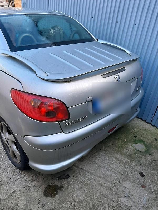 Gebraucht VW Golf IV 100 PS (73 kW) 2005 Beige Kleinwagen